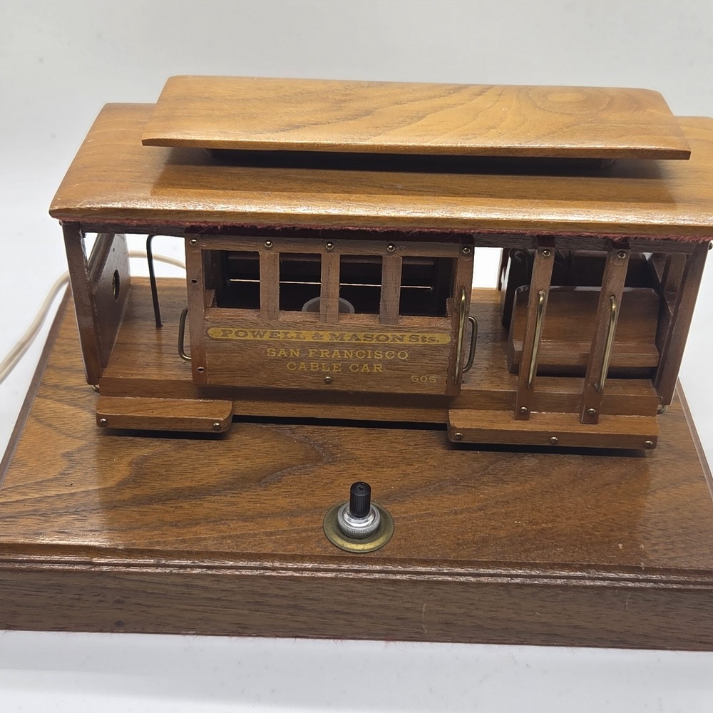 VTG MCM Wood San Francisco Cable Car Lamp Powell & Mason 505 Night Light Working